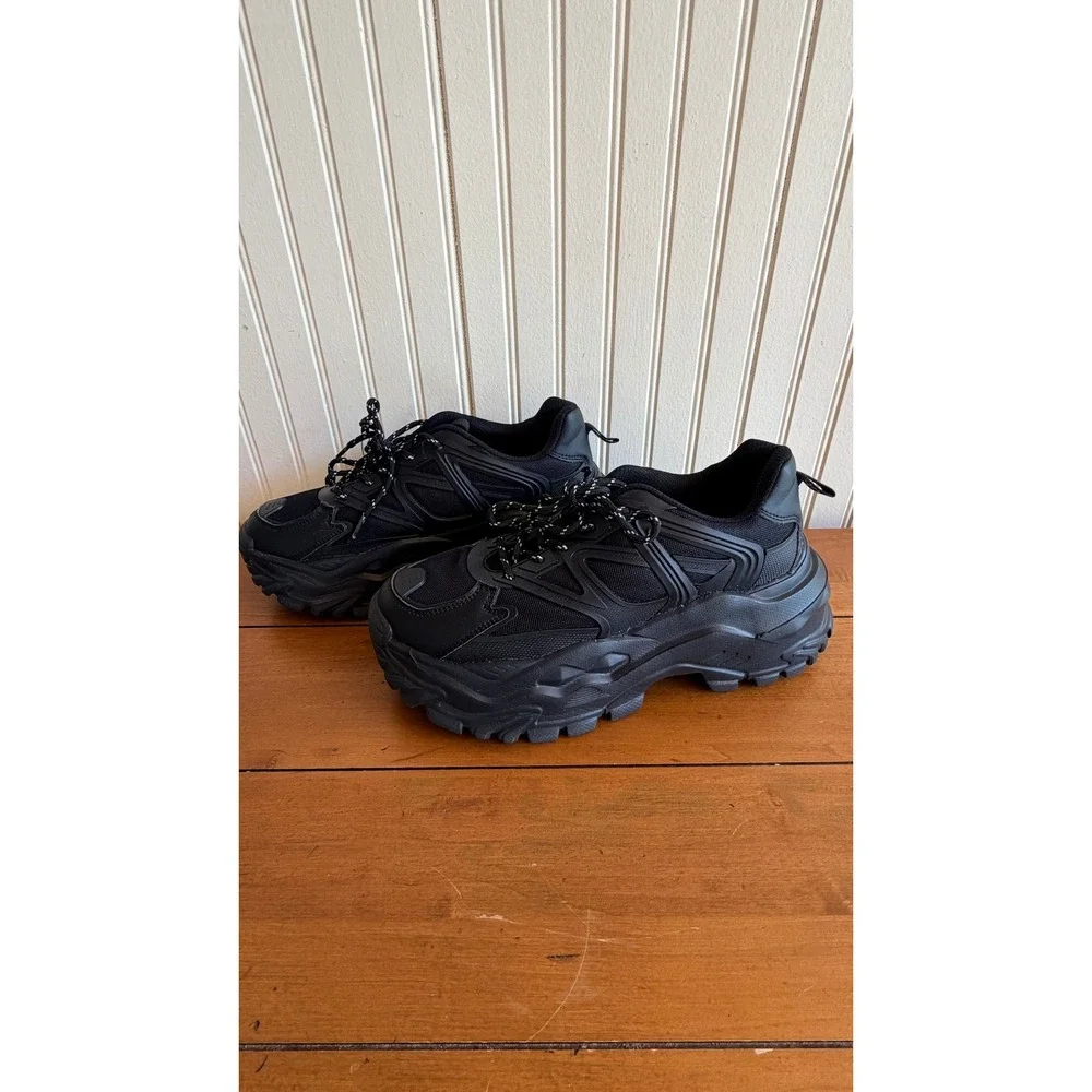Niluber High Rise Black Chunky Sneaker Women's Size 9‎ Lightweight Non-Slip